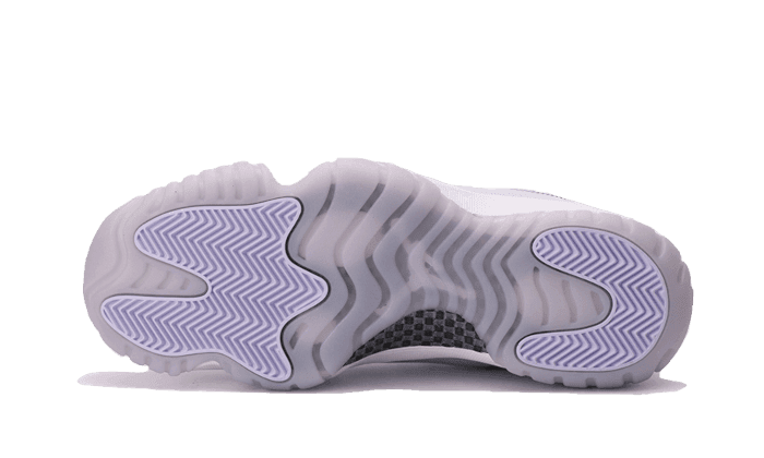 Low Pure Violet