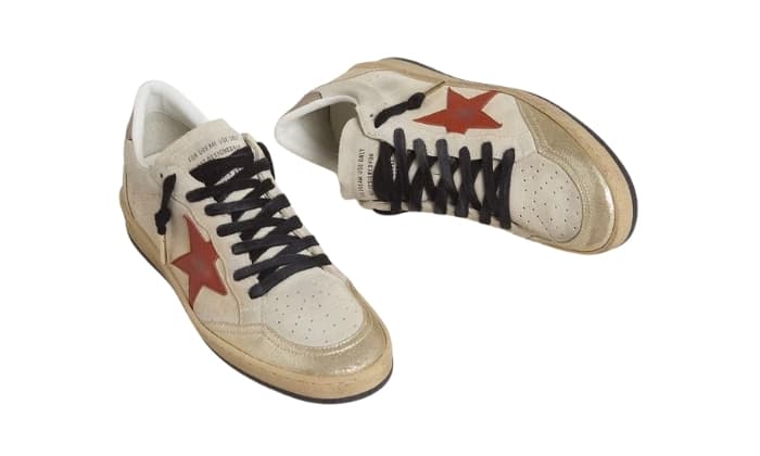 Ball Star in suede beige con stella in pelle rossa