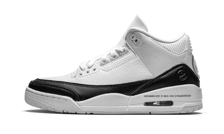 Fragment White Black