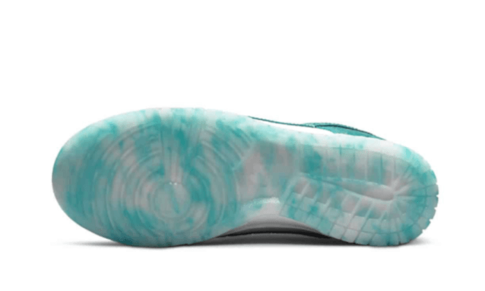 Nike Ocean miniatura 3 su DripMilan