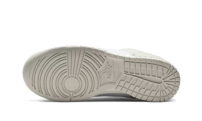 Nike Disrupt 2 Pale Ivory Black miniatura 3 su DripMilan