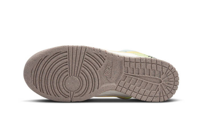 Nike Sun Club miniatura 3 su DripMilan