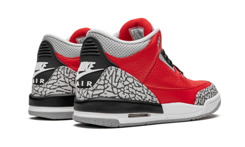 Air Jordan Red Cement miniatura 3 su DripMilan