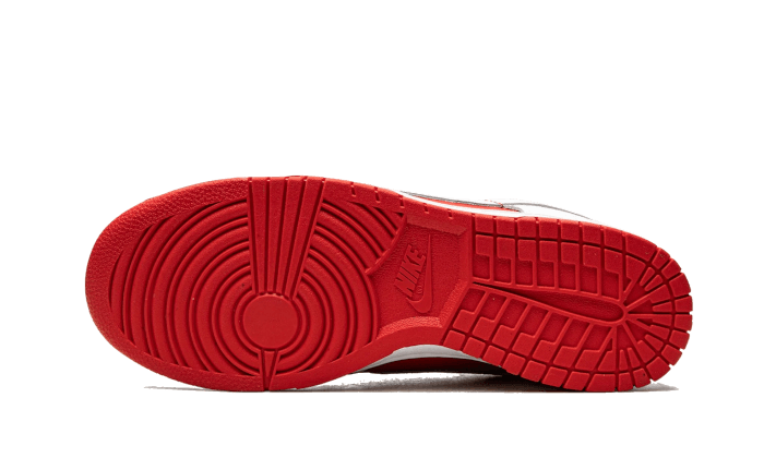 Nike Championship Red - Retro View | DripMilan Shop