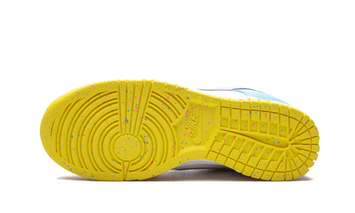 Nike Easter miniatura 4 su DripMilan