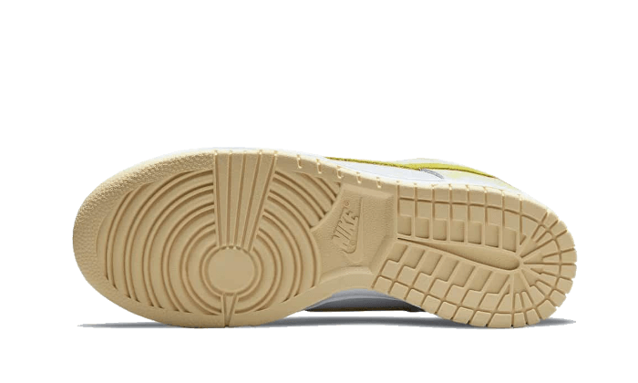 Nike Yellow Strike miniatura 3 su DripMilan