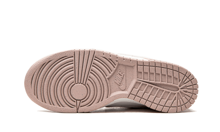 Nike Pink Velvet - Retro View | DripMilan Shop