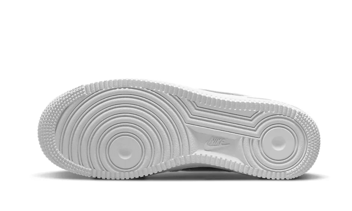 Nike White Metallic Silver - Retro View | DripMilan Shop