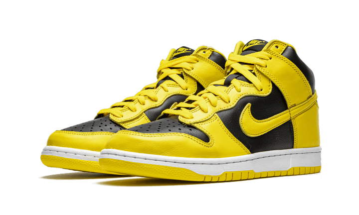 Nike Varsity Maize - Retro View | DripMilan Shop