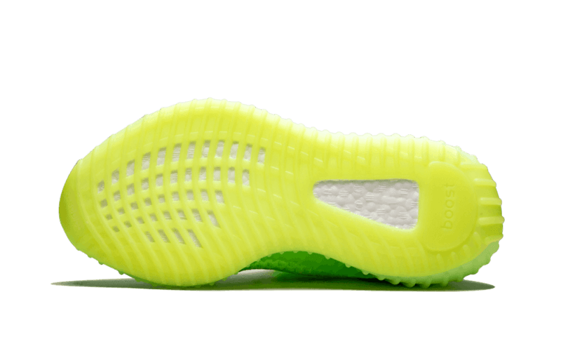 Yeezy Glow in the Dark miniatura 4 su DripMilan