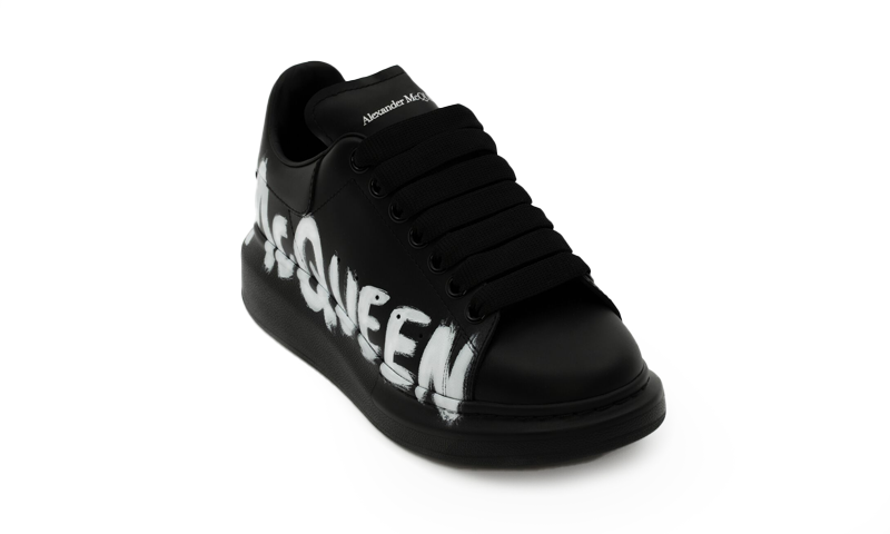Alexander McQueen Graffiti oversize - Retro View | DripMilan Shop