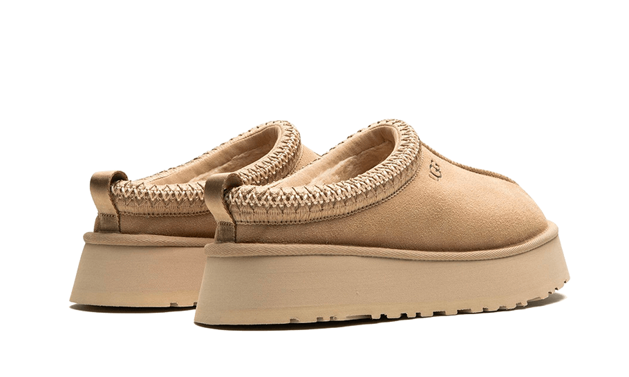 UGG Tazz Slipper Sand - Retro View | DripMilan Shop