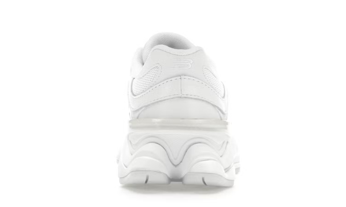 New Balance Triple White miniatura 4 su DripMilan