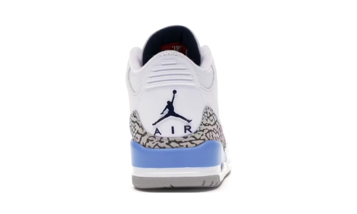 Air Jordan UNC (2020) miniatura 4 su DripMilan