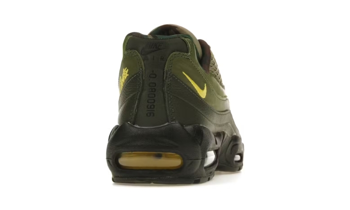 Nike Corteiz Gutta Green miniatura 4 su DripMilan