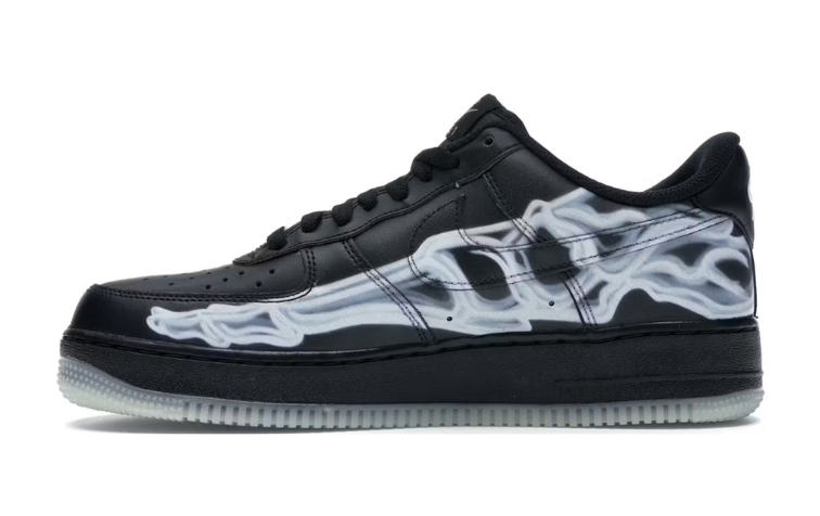 Nike Black Skeleton Halloween (2019) miniatura 3 su DripMilan