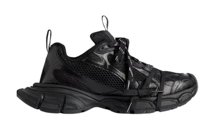 Balenciaga Trainers in Black - Retro View | DripMilan Shop