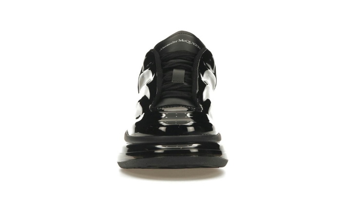 Alexander McQueen Oversized nero lucido - Retro View | DripMilan Shop