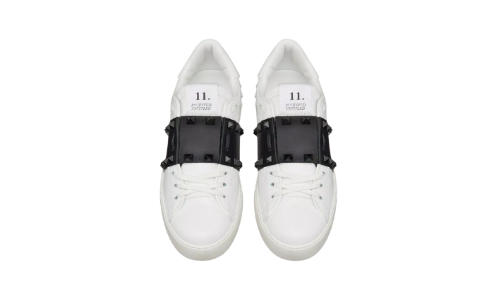 Valentino Sneaker ROCKSTUD UNTITLED - Retro View | DripMilan Shop
