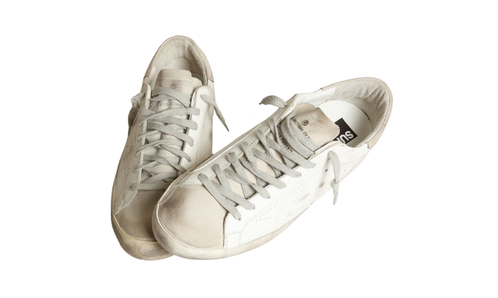 Golden Goose Super-Star with perforated star miniatura 3 su DripMilan