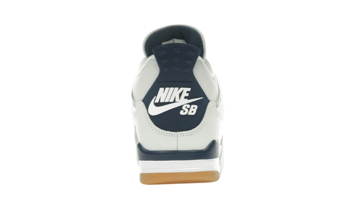 Air Jordan Retro Blue Navy miniatura 4 su DripMilan