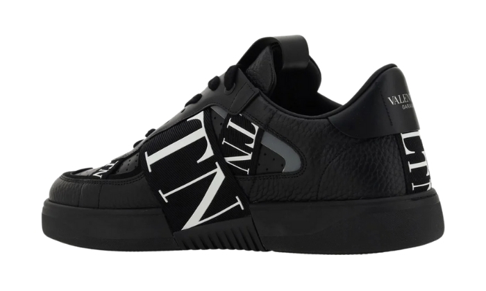 Valentino Sneakers stringate a punta tonda nere miniatura 3 su DripMilan