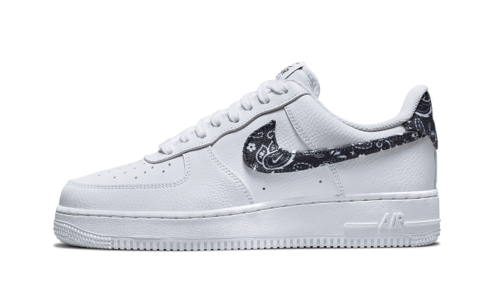 Nike 07 Essential White Black Paisley originali su DripMilan | Sneaker Autentiche