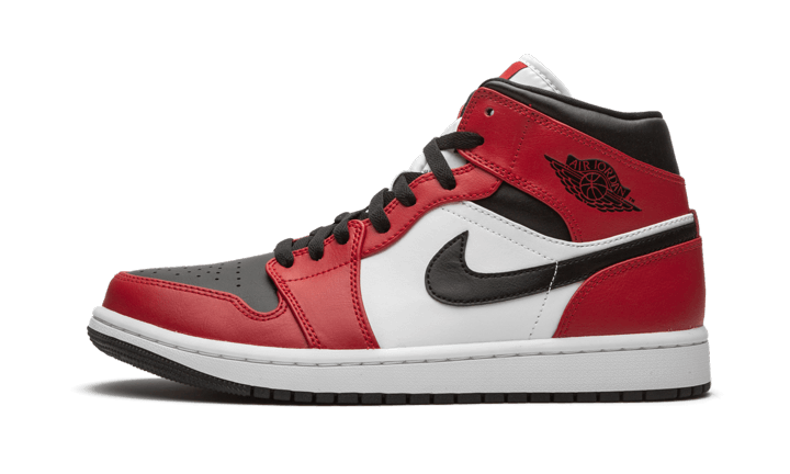 Air Jordan Chicago Black Toe originali su DripMilan | Sneaker Autentiche