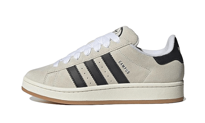 Adidas Crystal White Core Black originali su DripMilan | Sneaker Autentiche