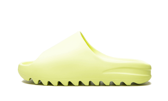 Yeezy Glow Green (Restock Pair ) originali su DripMilan | Sneaker Autentiche