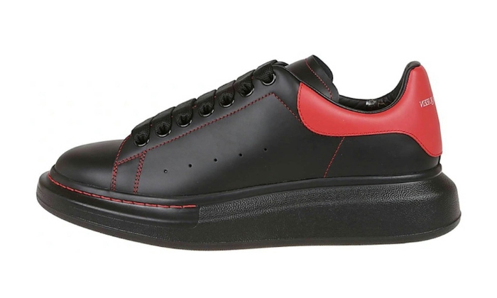 Alexander McQueen Oversize Nero Rosso originali su DripMilan | Sneaker Autentiche