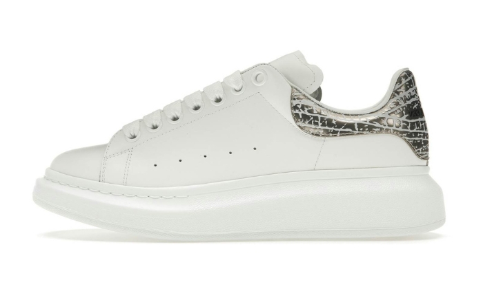 Alexander McQueen Oversized bianco argento coccodrillo originali su DripMilan | Sneaker Autentiche