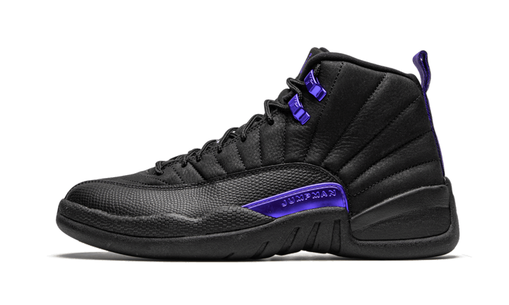 Air Jordan Retro Black Dark Concord originali su DripMilan | Sneaker Autentiche