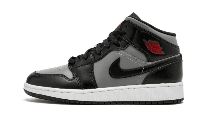 Air Jordan Shadow Red originali su DripMilan | Sneaker Autentiche