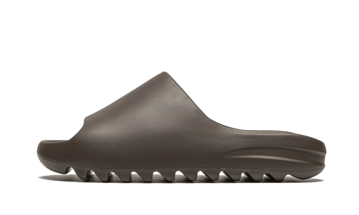 Yeezy Soot originali su DripMilan | Sneaker Autentiche