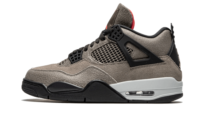 Air Jordan Taupe Haze originali su DripMilan | Sneaker Autentiche