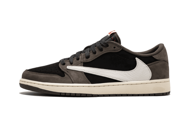 Air Jordan Travis Scott abbinata su DripMilan | Sneaker Originali