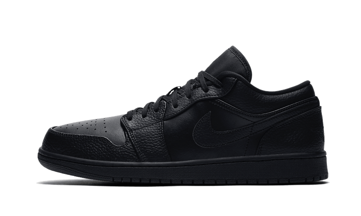 Air Jordan Triple Black originali su DripMilan | Sneaker Autentiche