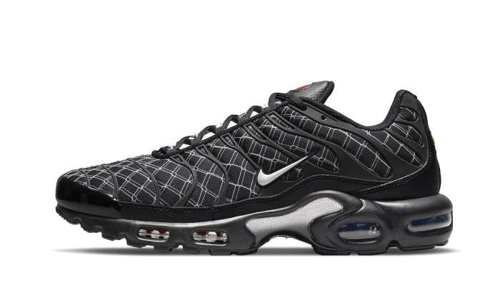 Nike Triple Black originali su DripMilan | Sneaker Autentiche