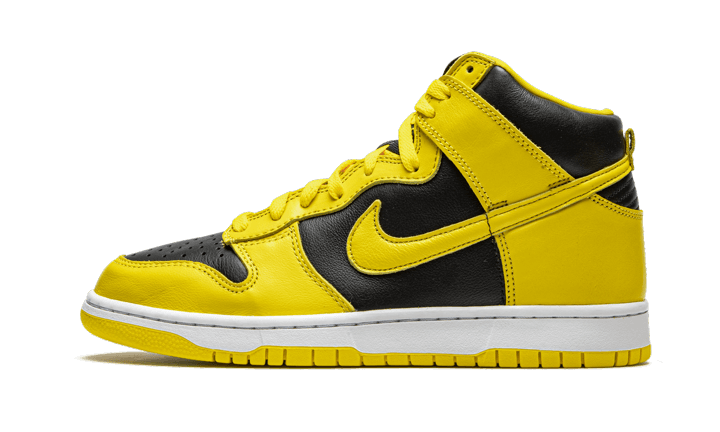 Nike Varsity Maize originali su DripMilan | Sneaker Autentiche