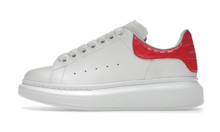 Alexander McQueen Vernice Oversize Rosa Goffrato Croco (donna) originali su DripMilan | Sneaker Autentiche