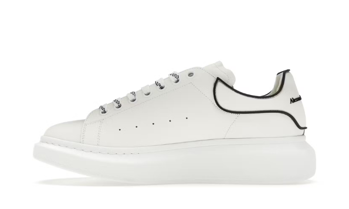 Alexander McQueen White Black Trim originali su DripMilan | Sneaker Autentiche